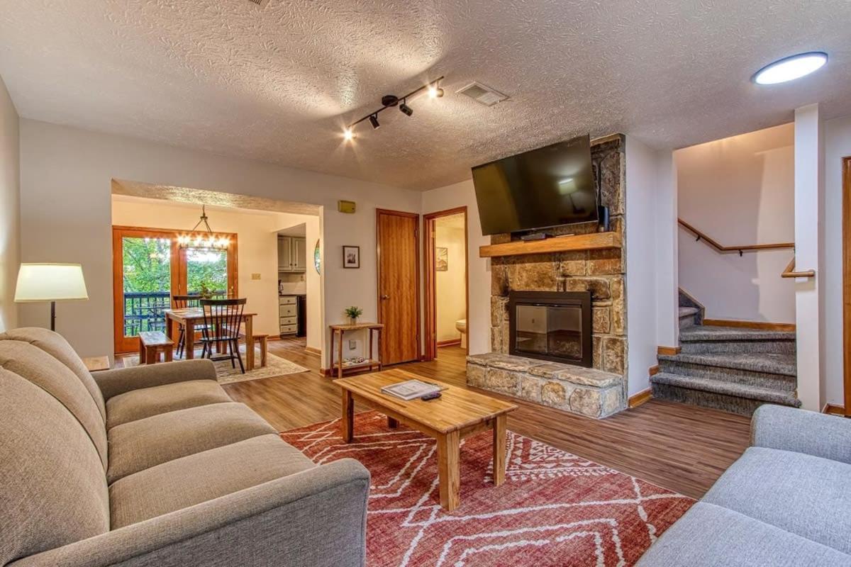 Pinecrest Townhomes-1King-2Queen Unit-Renovated 鸽子谷 外观 照片