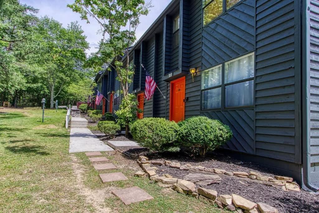 Pinecrest Townhomes-1King-2Queen Unit-Renovated 鸽子谷 外观 照片